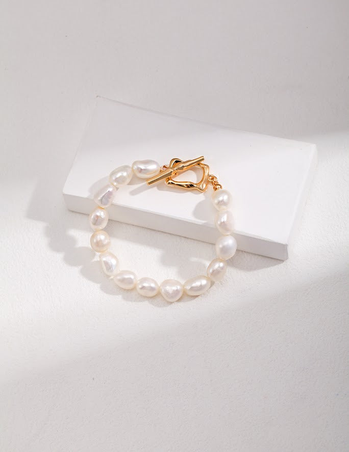 Golden Pearl Vintage Bracelet