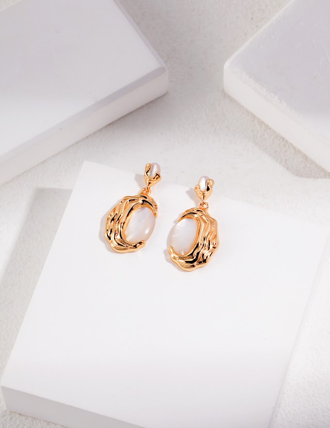 Lava-Cooled Elegance Earrings - CélineDor